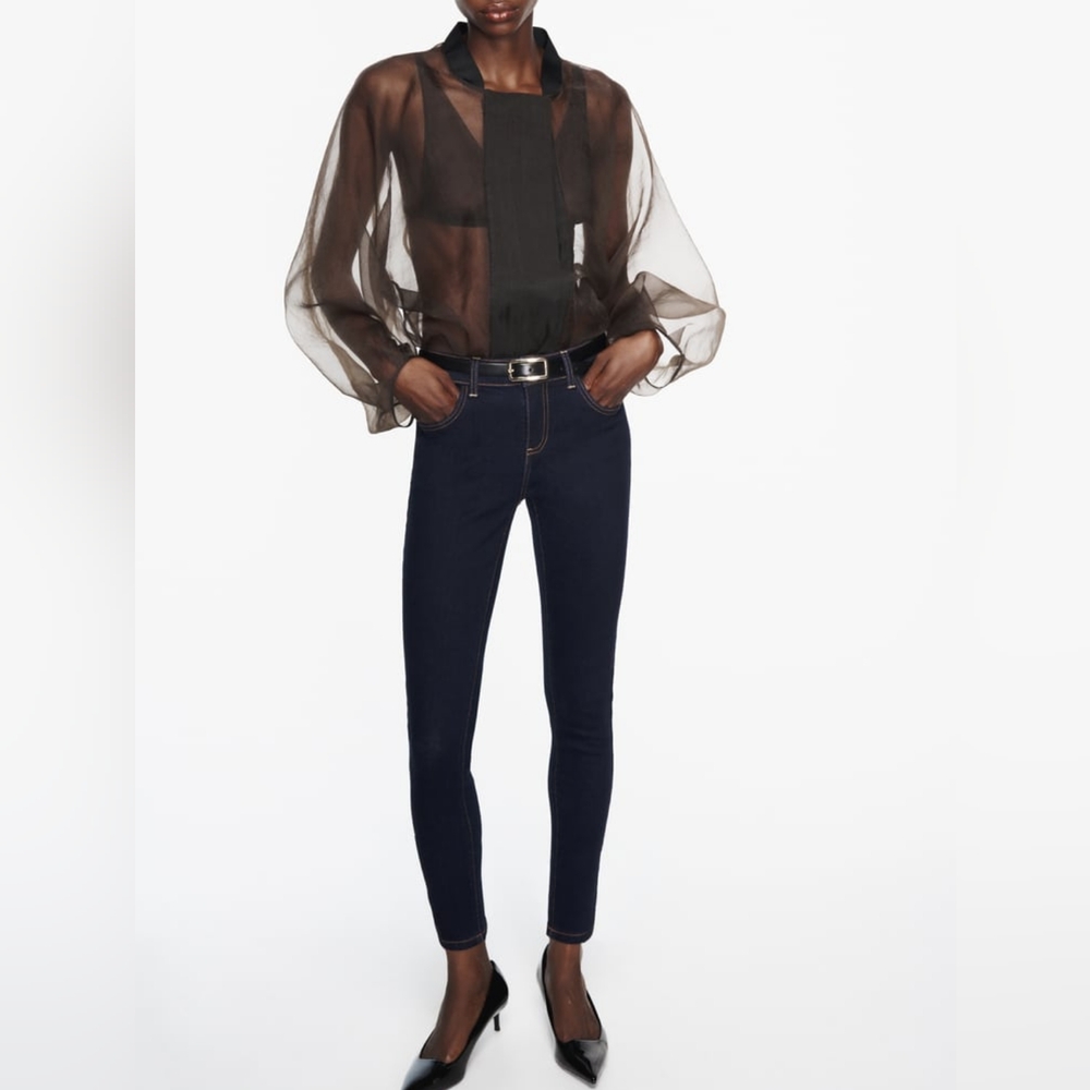 ZARA MID-RISE SKINNY JEANS 1975 STYLE